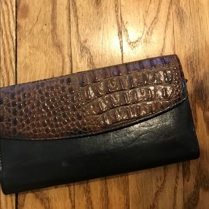 Brahmin Wallet